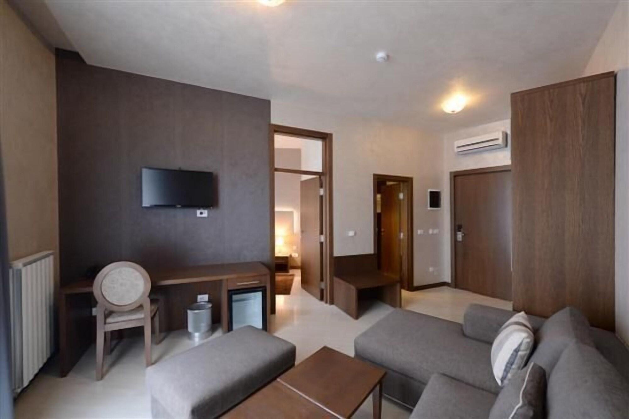Hotel Majdan Belgrade Exterior photo