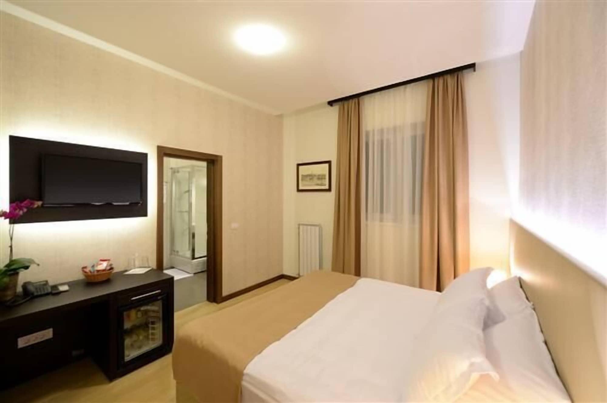 Hotel Majdan Belgrade Exterior photo