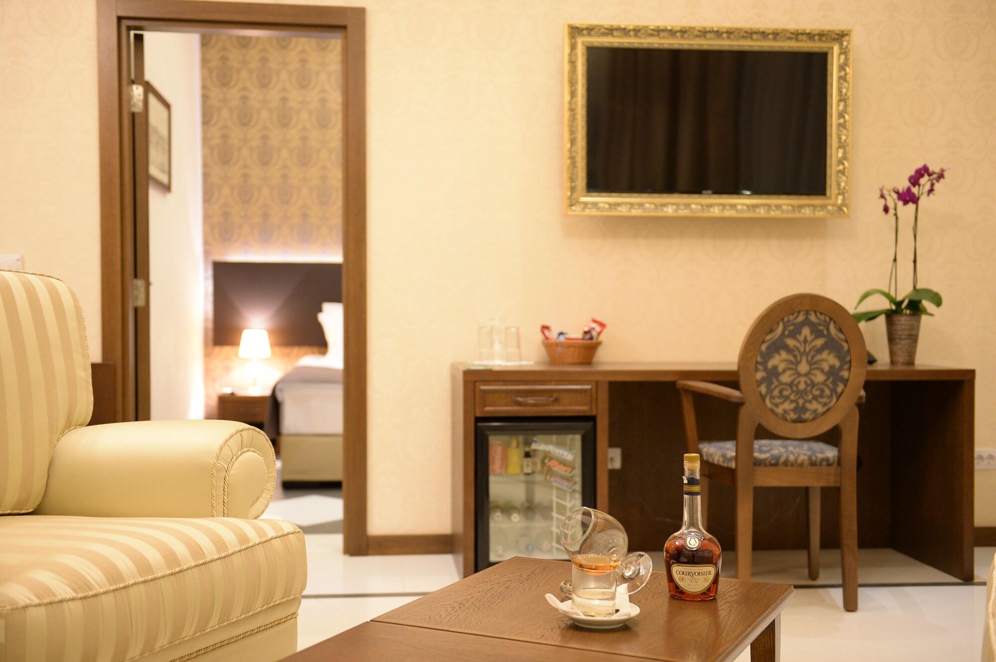 Hotel Majdan Belgrade Exterior photo