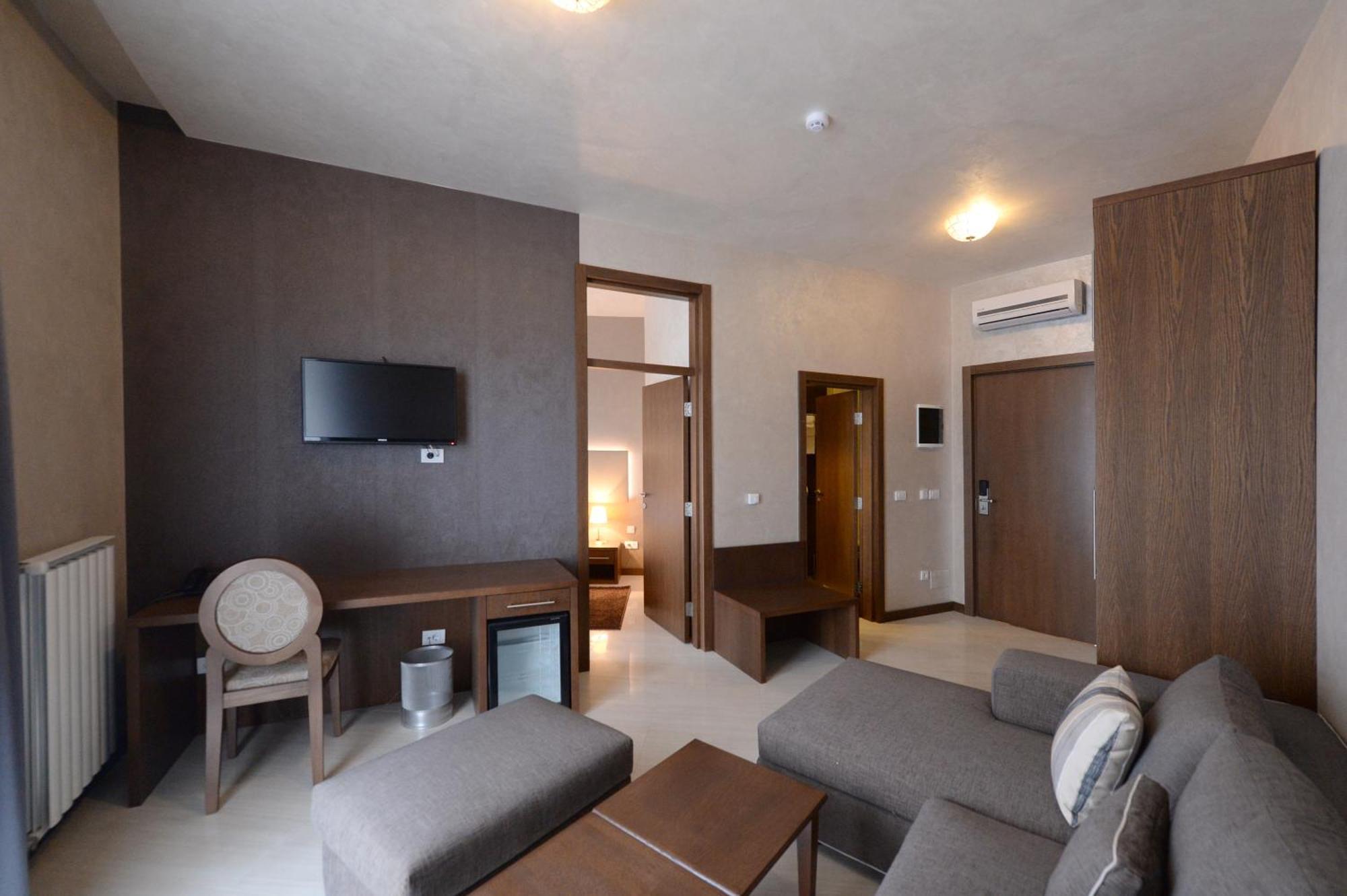 Hotel Majdan Belgrade Room photo